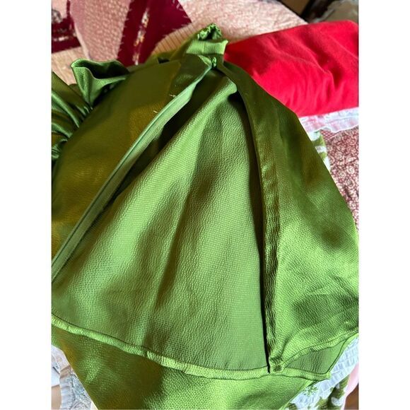 Ann Taylor Ruffle Short Sleeve Women's Blouse - Picture 7 of 11